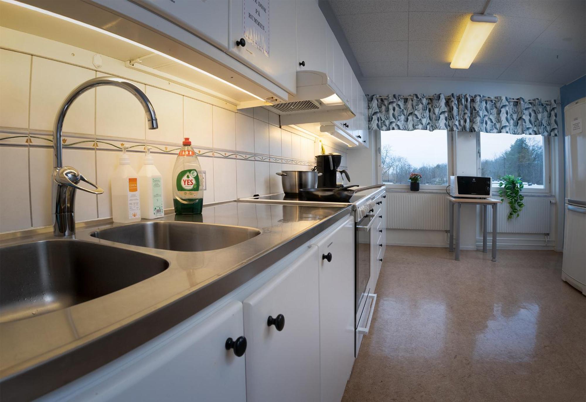 Logi Tuppen, Vandrarhem - Oskarshamns Folkhoegskola Exterior foto